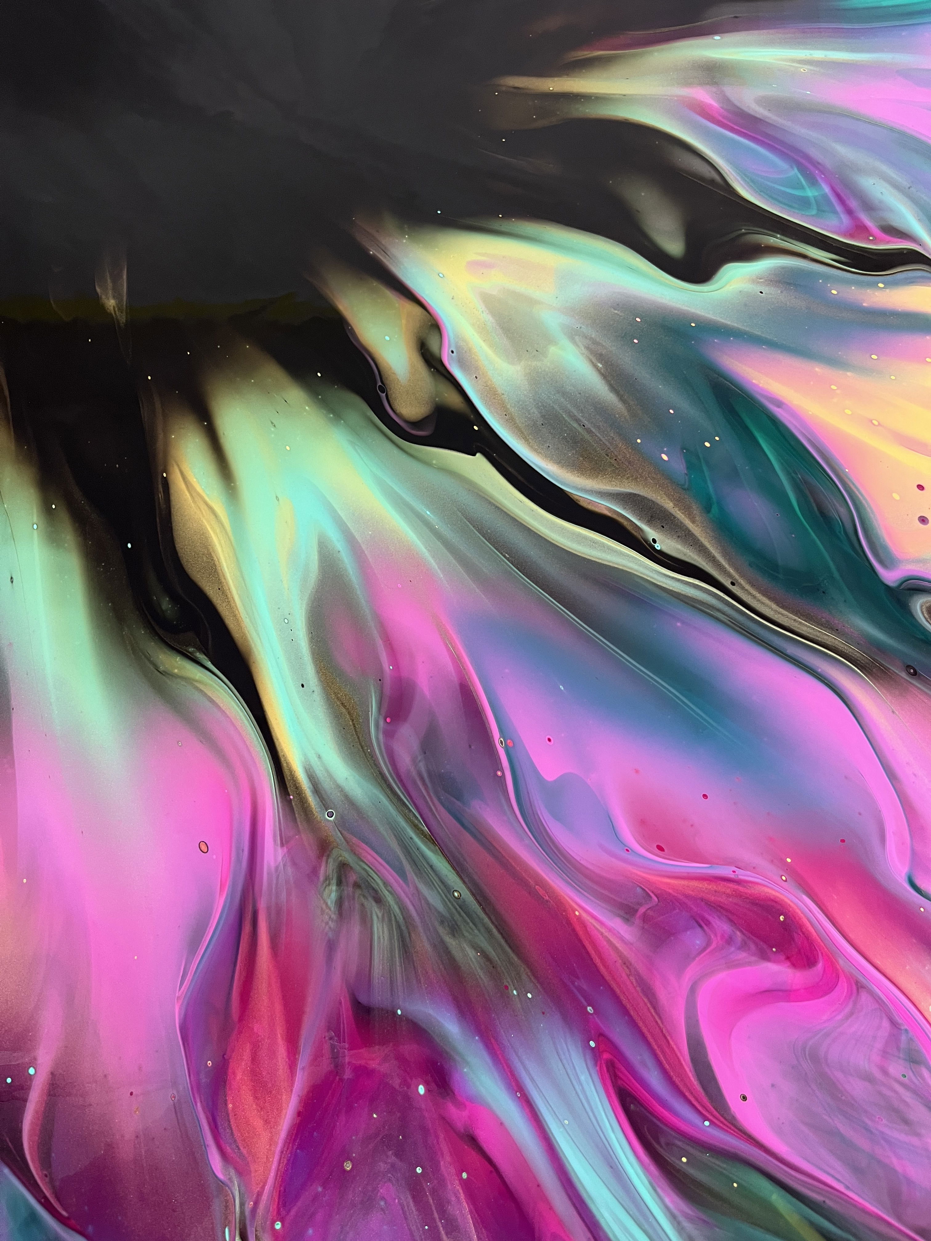 Abstract acrylic painting on canvas featuring a vibrant, fluid interplay of neon hues, embodying cosmic energy and the prismatic effulgence of an aurora. Artwork style is Abstrakt and technique Acryl auf Leinwand.